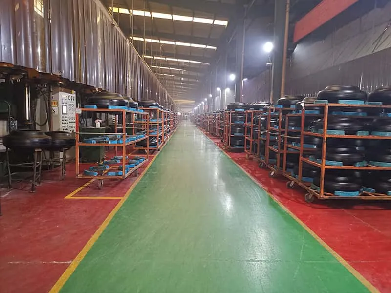 Photos of factories and equipm